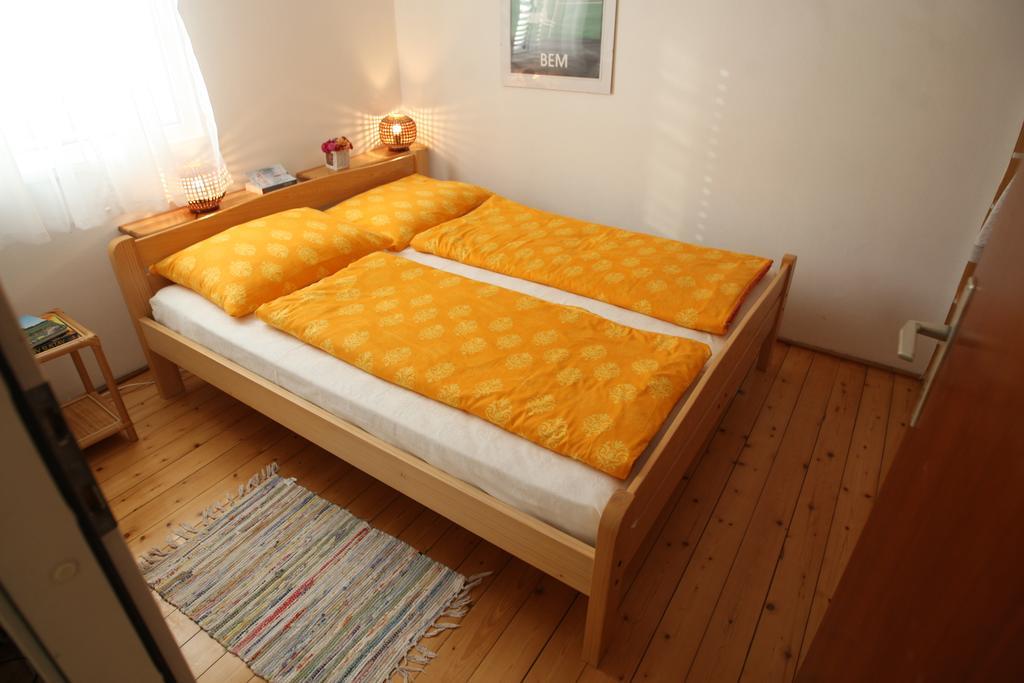 Kucica Ljubcek Villa Privlaka  Rum bild