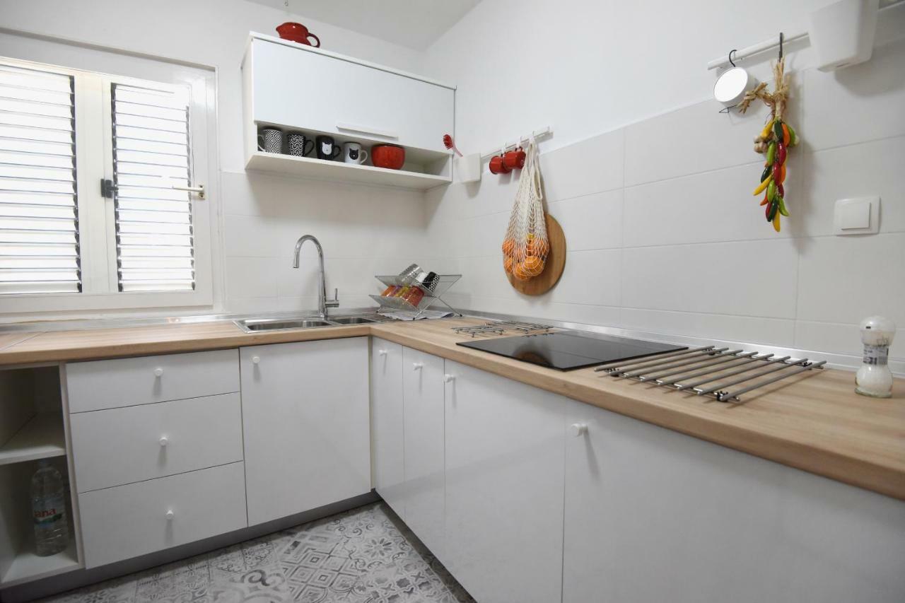 Kucica Ljubcek Villa Privlaka  Exteriör bild